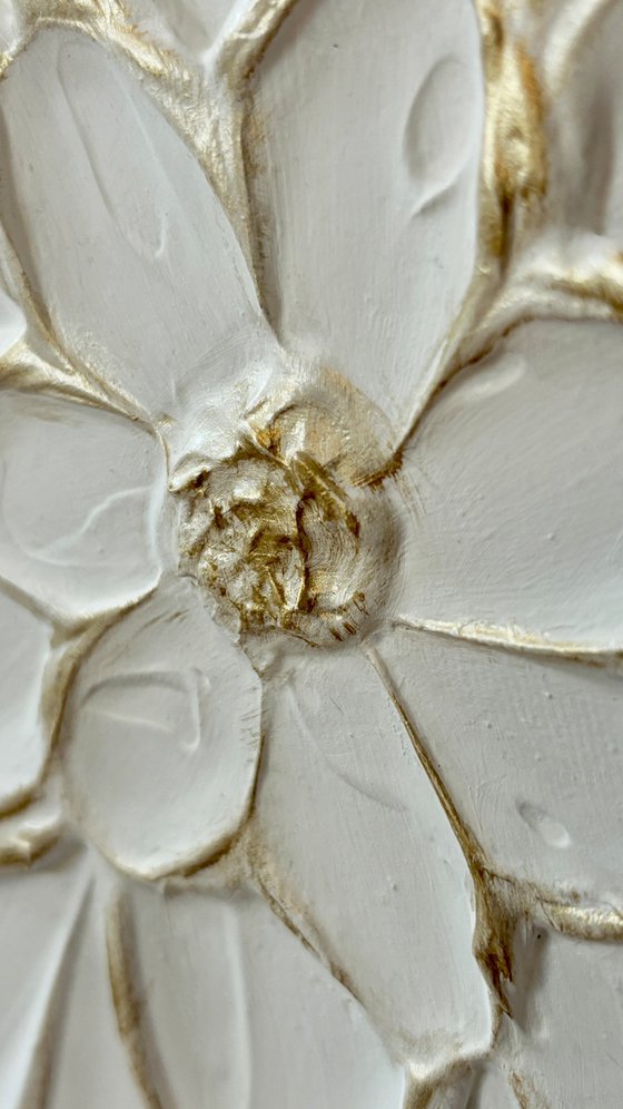 embossed  Flower with gold