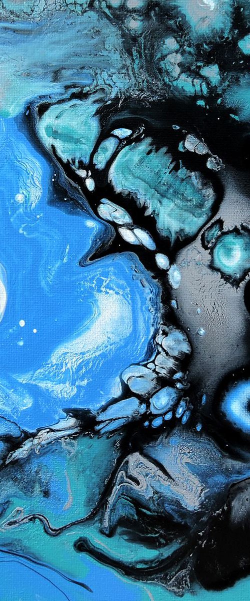 Abstract (7). by Veta  Barker