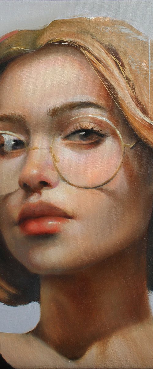 Her glasses by Khrystyna Bodnaruk