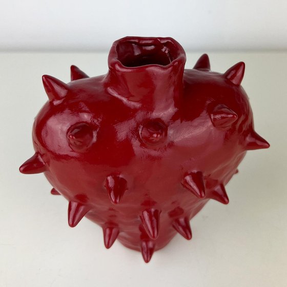 Spiked Heart Vase