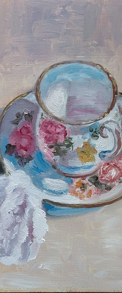 Teacup with a rose by Els Driesen