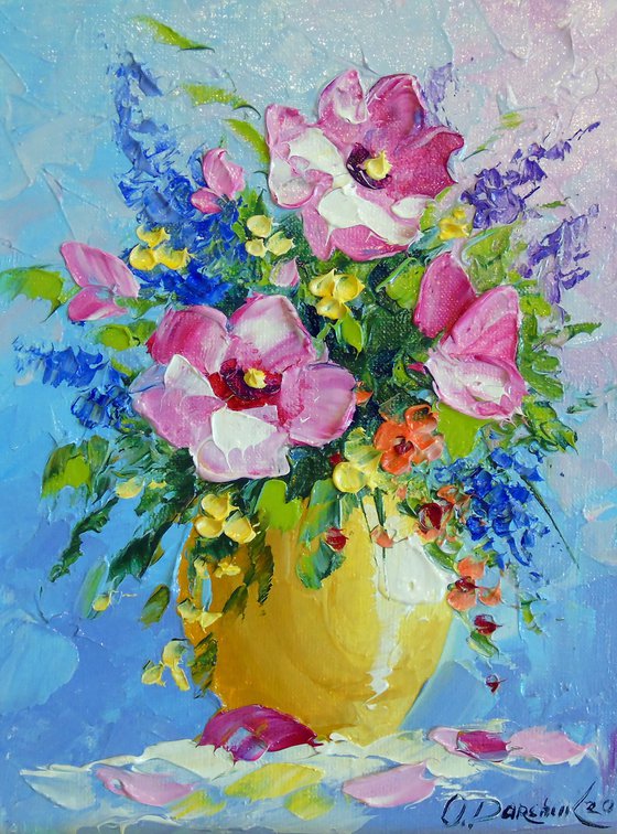 Bouquet of summer flowers