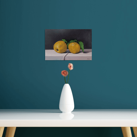 Still life with quince (20x30cm, oil painting, ready to hang)