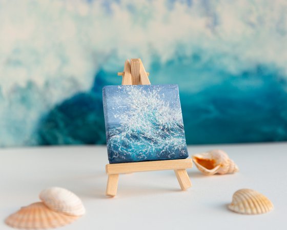 Miniature blue ocean waves