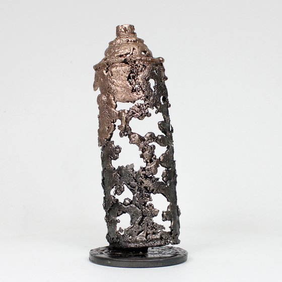 Spray can 9-22 - Bomb spray metal sculpture steel and bronze