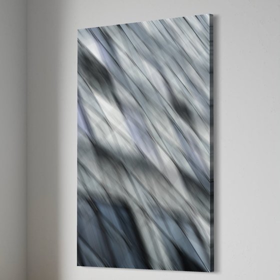 BLURRED GLASS