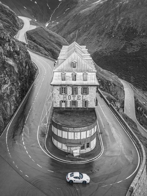 WHERE THE ROAD HESITATES #1