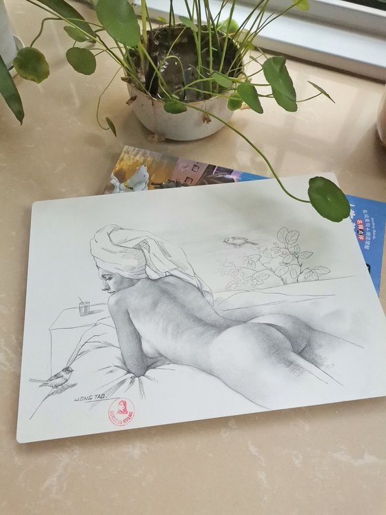 Birds and nude woman