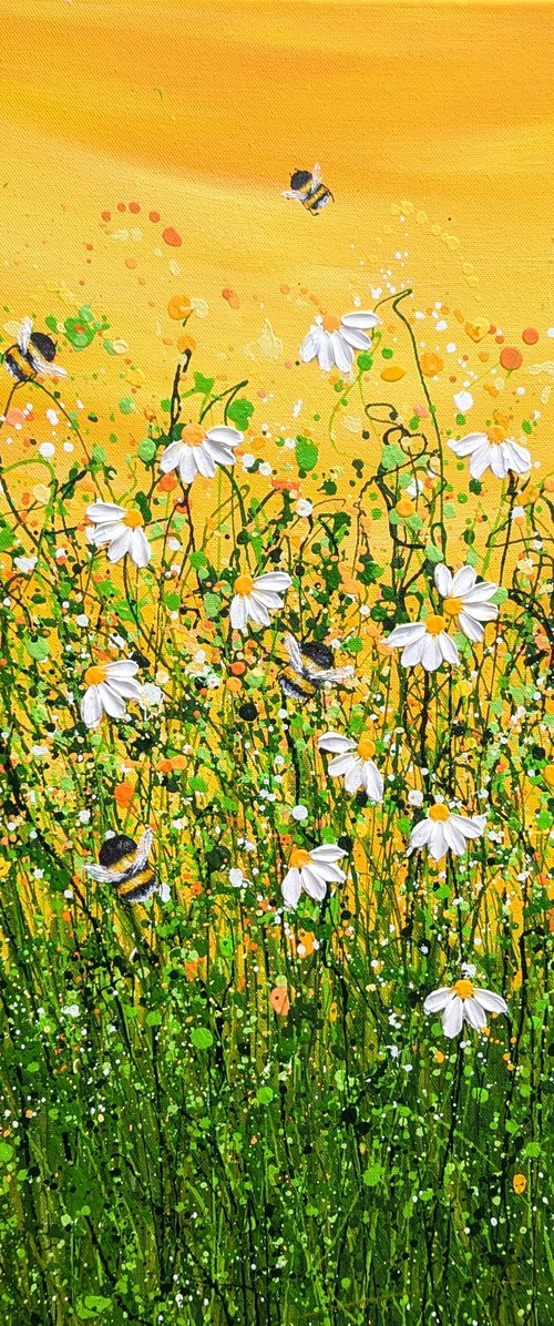 Bee utiful Sunny Delight #11 by Lucy Moore