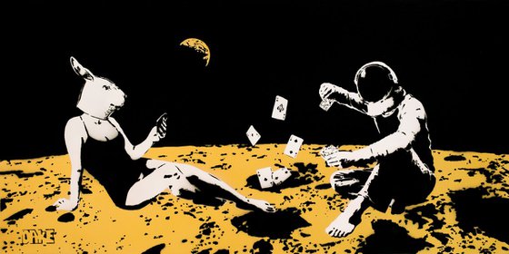 Playing cards on the moon （Black gold）