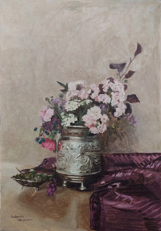 Flowers in an ice bowl