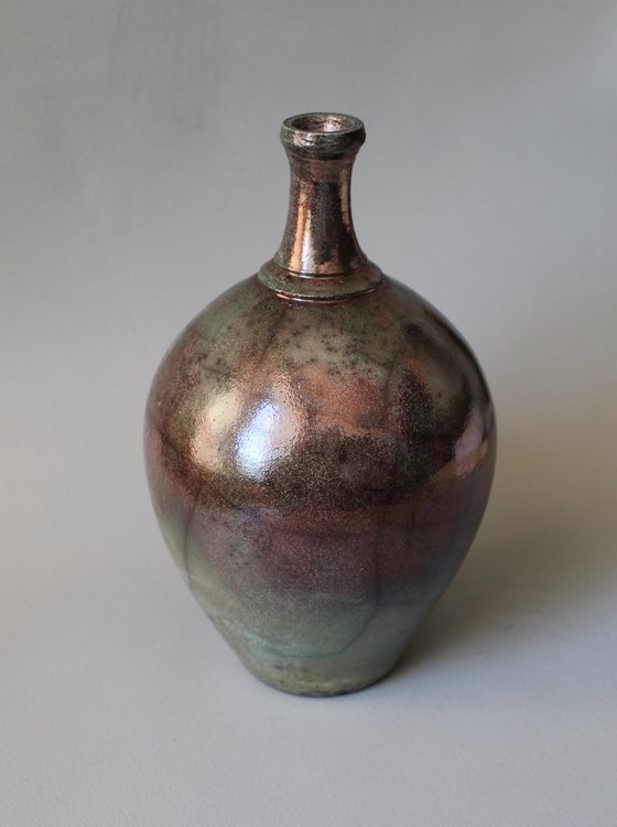 Raku Lustre Bottleneck.