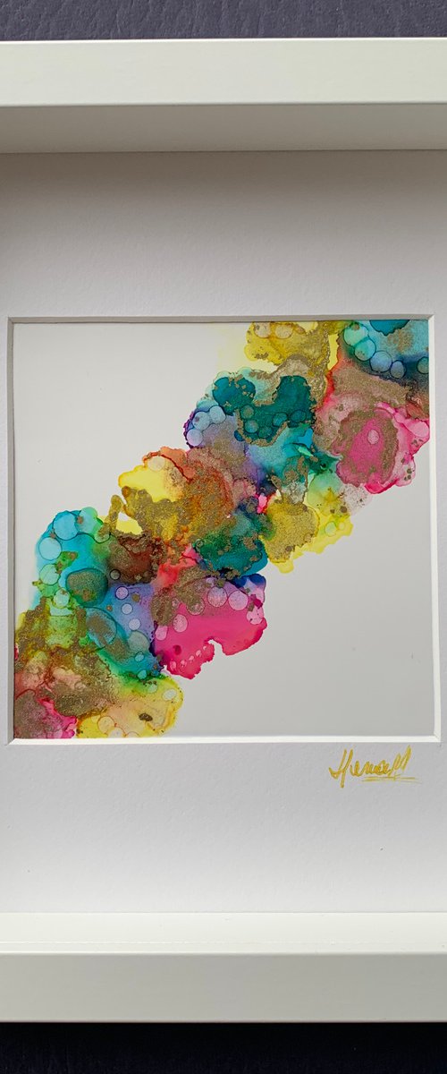 Lovely Cloud by Hernan Reinoso