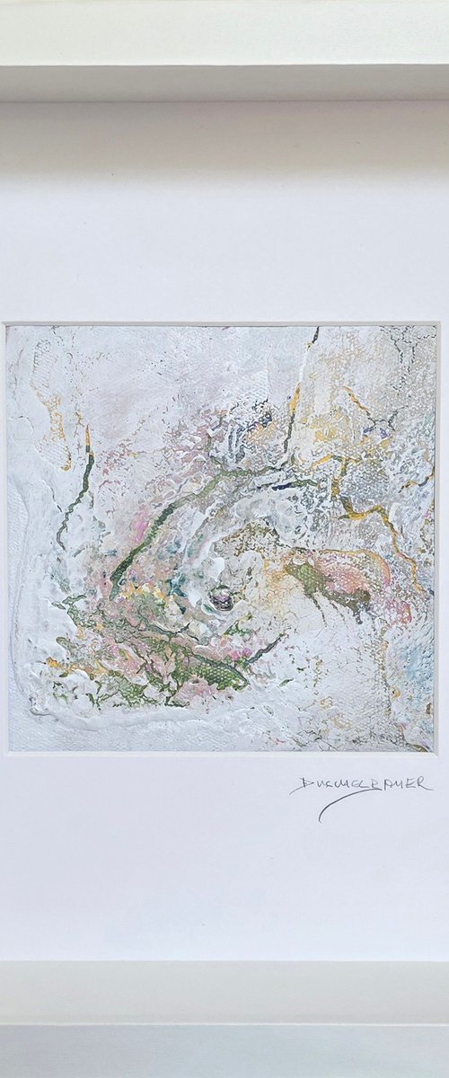 White little story IX by Doris Duschelbauer