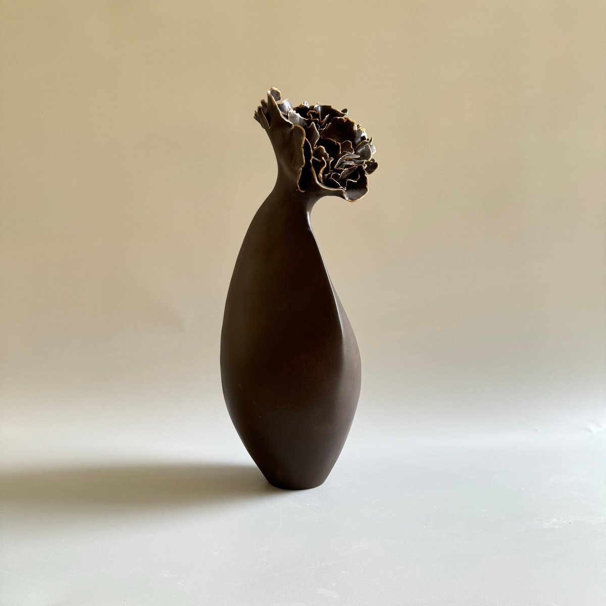 Golden Bloom  V20-2022 by ceramicABeli Alexandra Beliba