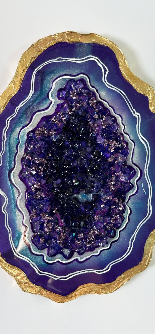 Little gem. Amethyst by Alexandra Dobreikin