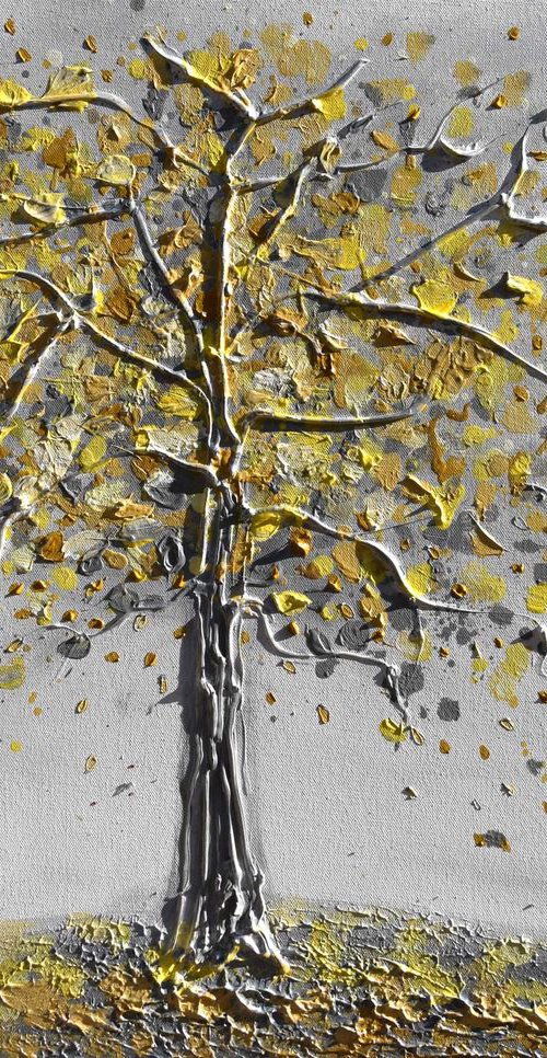 Yellow Blossom by Amanda Dagg