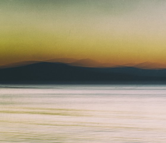 The gulf in shades (studio 25)