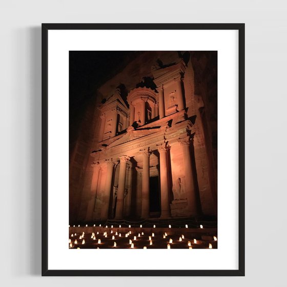 PETRA BY NIGHT