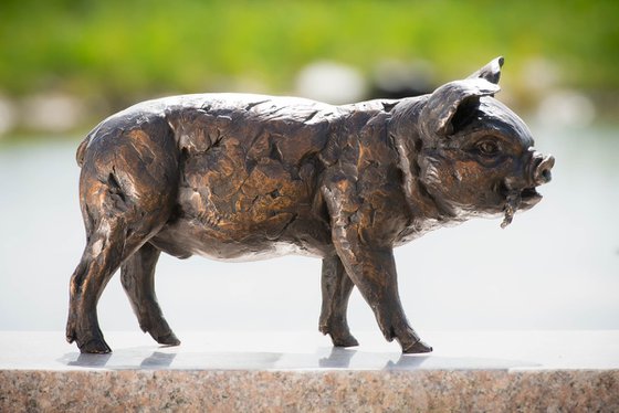 Standing Piglet FB