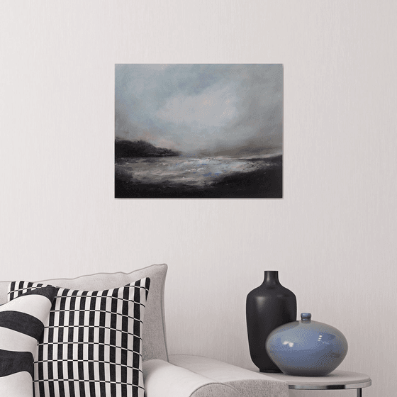 MAJESTIC  Off white and grey contemporary abstracts