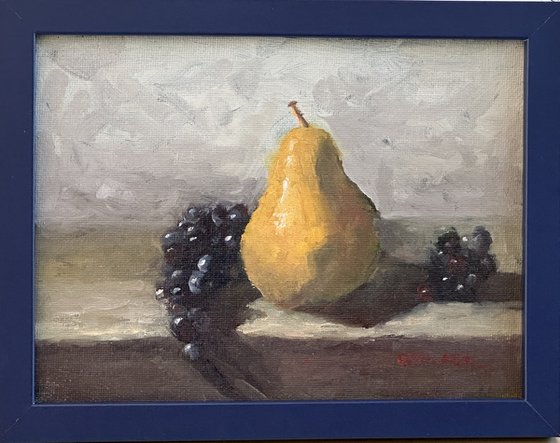 Pear with Black Grapes