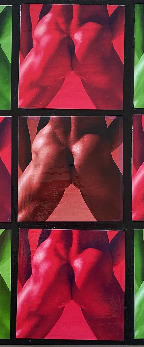 Butt Cross by Jerome Cholet
