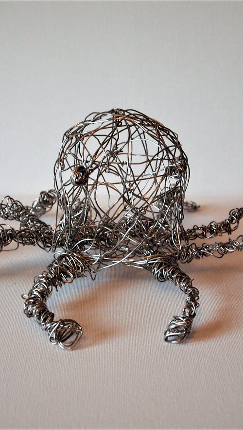 silver wire Oscar Octopus by Steph Morgan