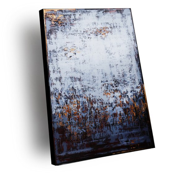 FADING TRACES