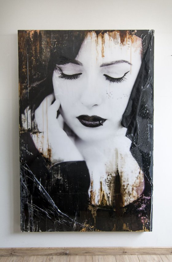 "Nikki IV" (160x106x5 cm) XL portrait artwork on wood (abstract portrait, original, epoxy, gold, painting)