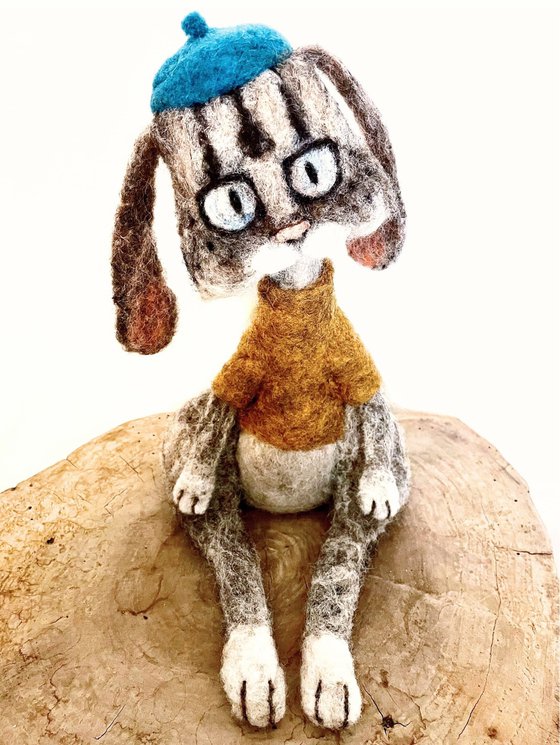 Cat MAGGIE, felted wool