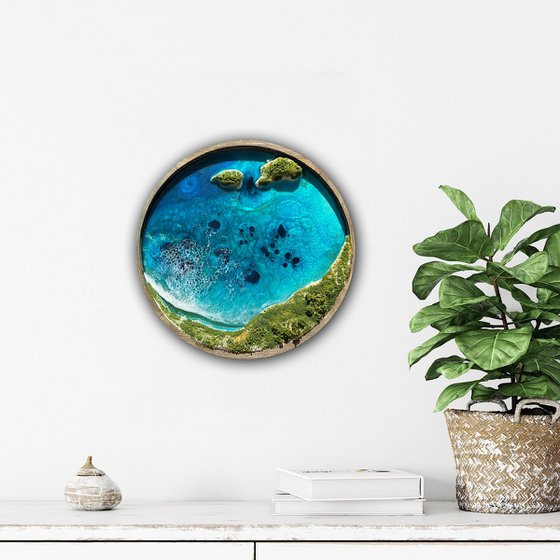 Ocean porthole #18