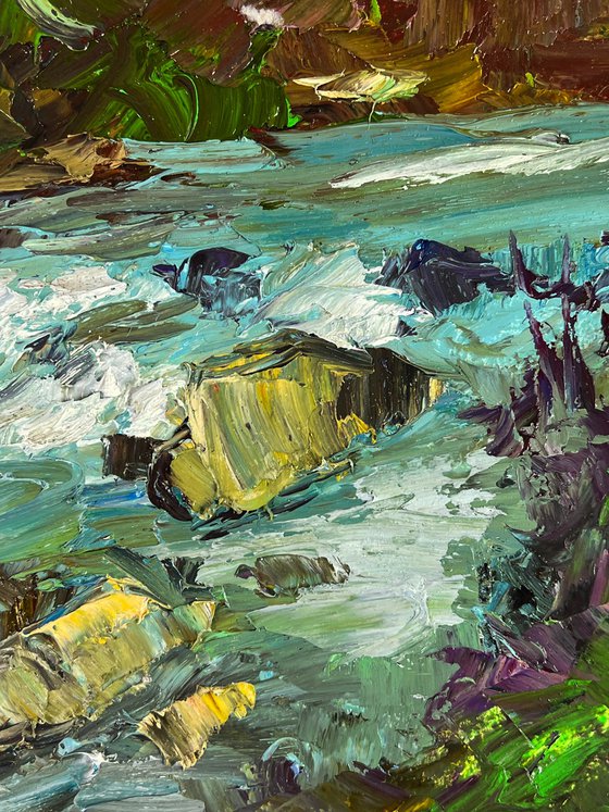 The River Flows through the Mountains