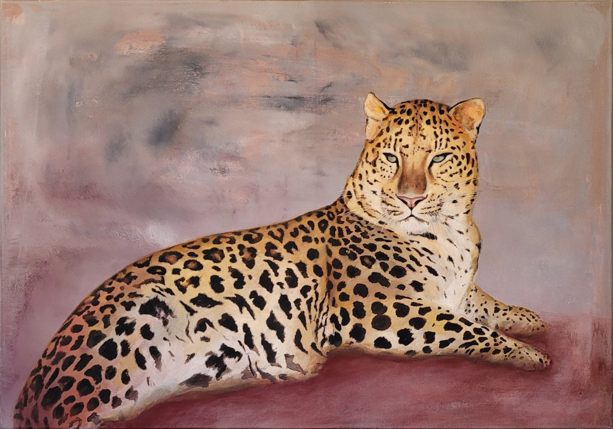 The smooth leopard by Lisa Braun