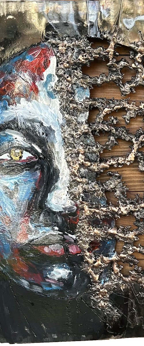 Wall sculpture - Shadow in the Night by Philippe Buil