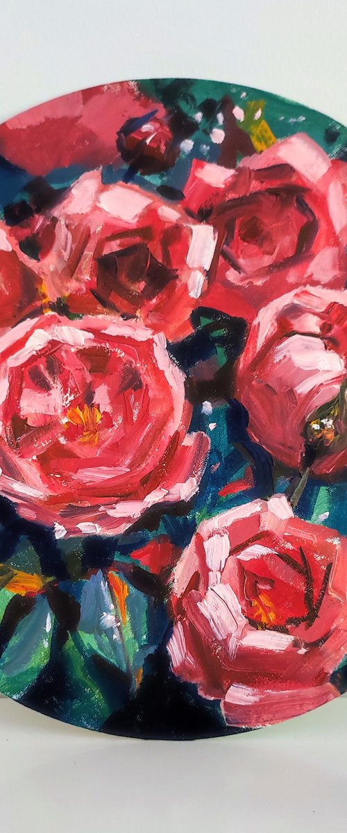 Pink Roses. Round Oil Painting by Natalia Miasnikova