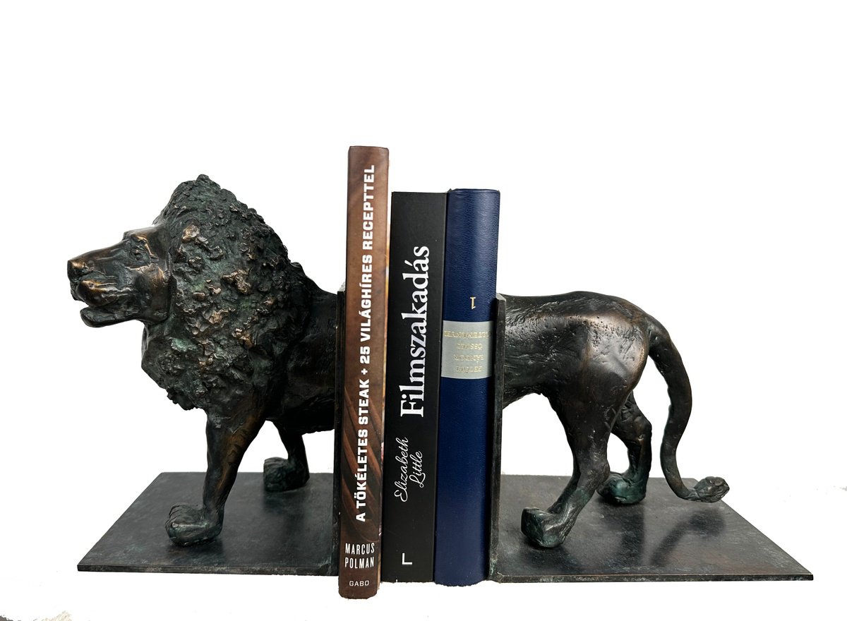 Expressive Animal Sculpture By Toth Kristof, 13 X 8", Lion - Book Holder, Original Artwork