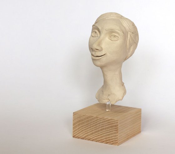 Agnes: ceramic portrait sculpture