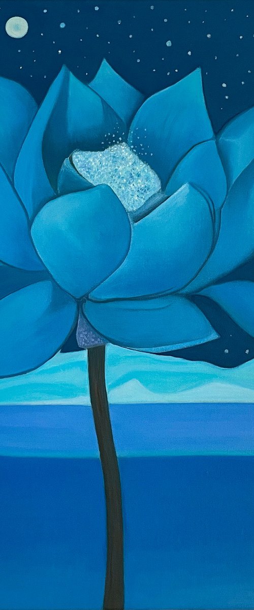 Blossom Blue 1 by Helena Revuelta