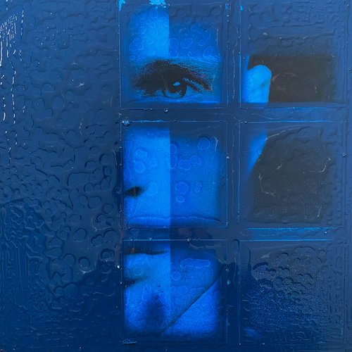 Blue Man by Jerome Cholet