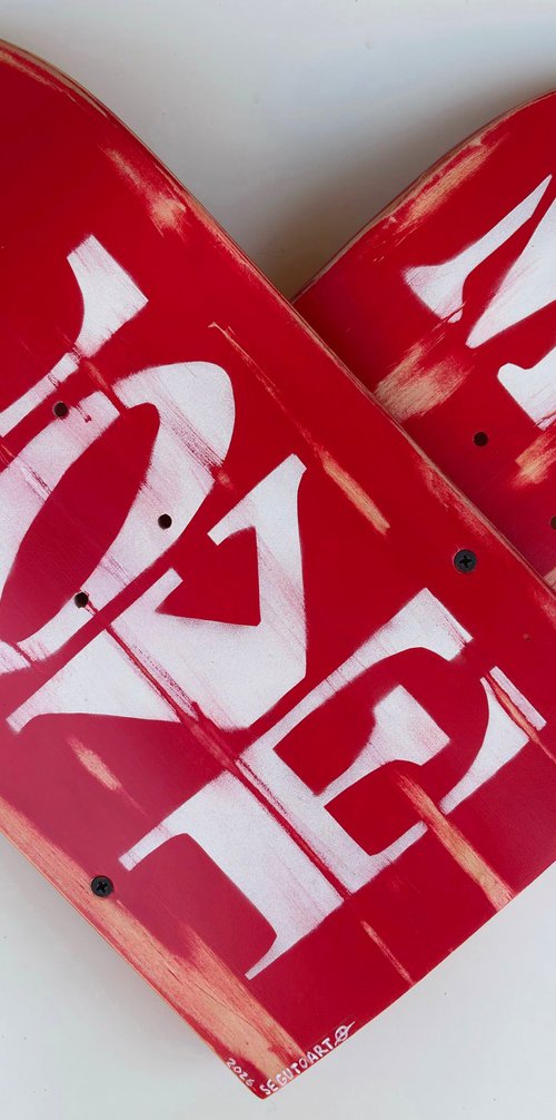 LOVE ME by Segutoart