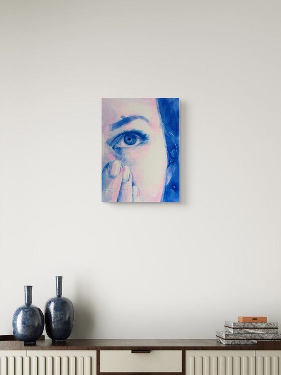 Single visible eye
