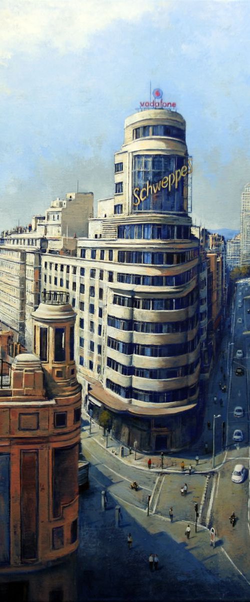 La Gran Vía de Madrid by Behshad Arjomandi