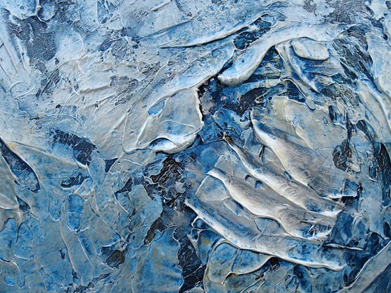 SILVER WAVES. Large Abstract Vertical Blue Silver Textured Painting