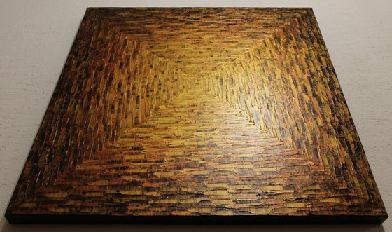 Large square gold gradient