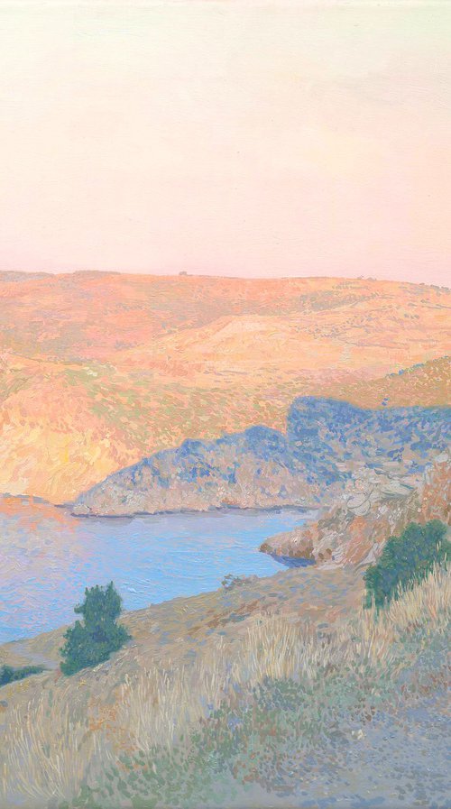 Bay Kuron in the Morning Light by Simon Kozhin