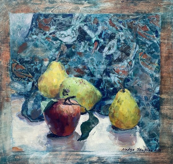 Pears and apple