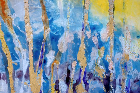 The last leaves - large abstraction