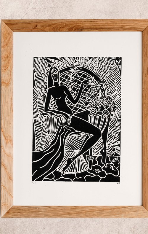 Island Life. Grapes in a Peacock chair by Marija Reikalas