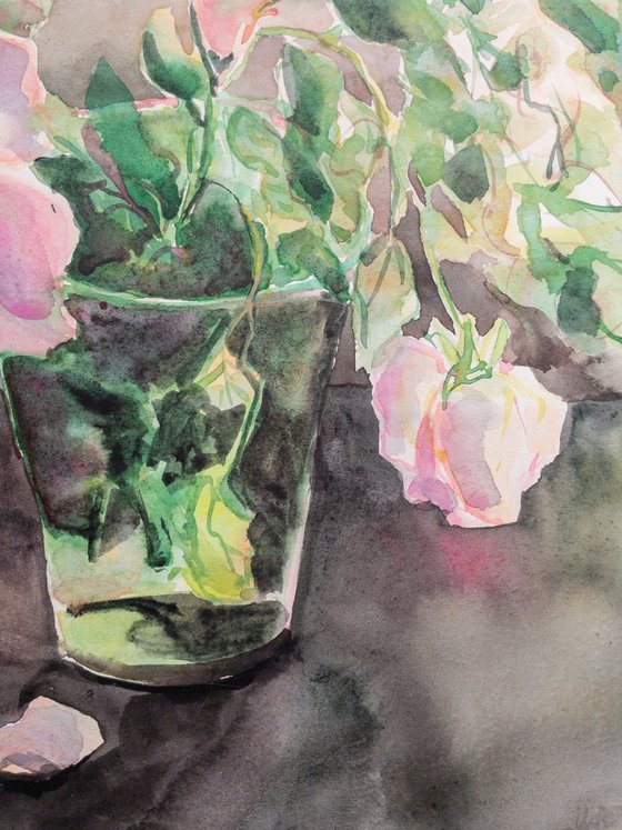 Roses in the glass
